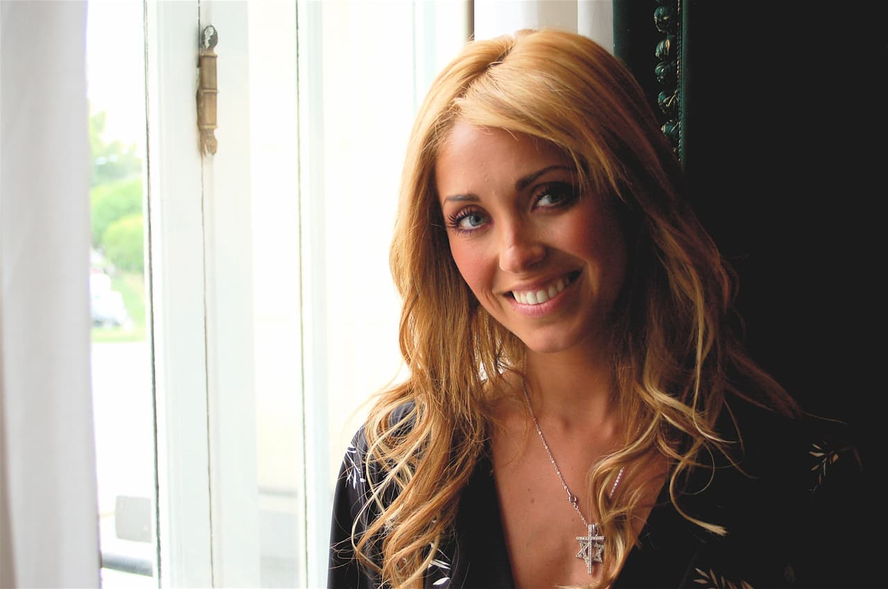 Se trata de la 
<b>muerte de su mascota Rony</b>, quien tenía 16 años con ella y su familia. 
<br>