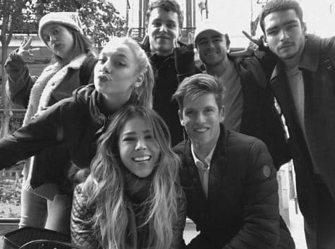 Incluso, después de la publicación de la actriz con Escamilla varios seguidores de la también cantante mexicana consideraron la posibilidad de que los personajes de Danna Paola e Itzan sean pareja en la segunda temporada de 'Élite'.