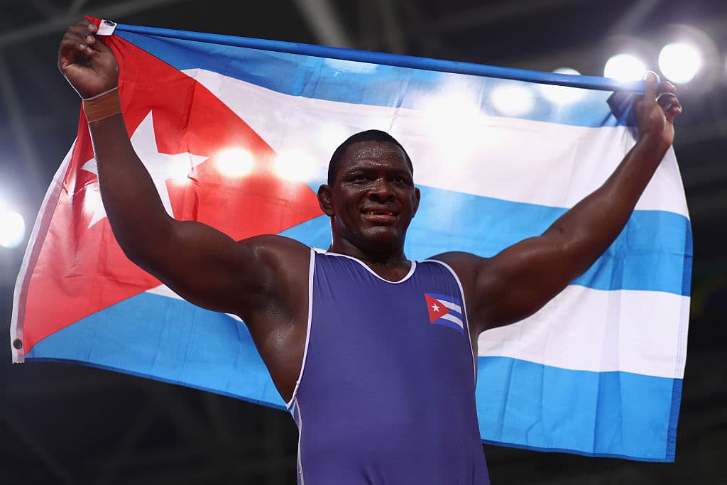 En definitiva el pleito finalizó 6-0, en lo que fue la tercera medalla dorada para el caribeño.