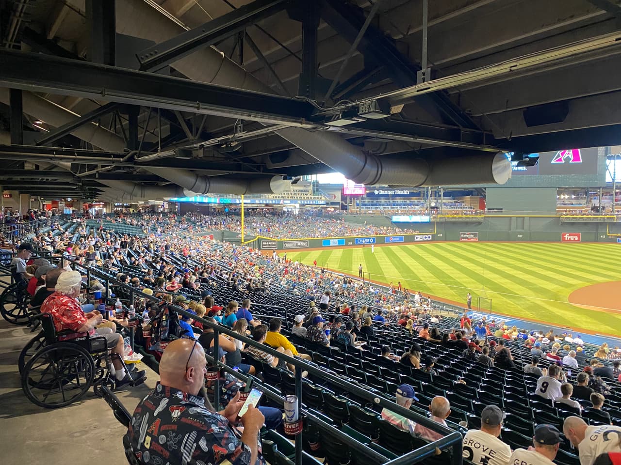 DiamondBacks vs LA Dodgers, la fiesta del béisbol que se vivió en Phoenix este domingo cuando se celebra el Día del Padre.