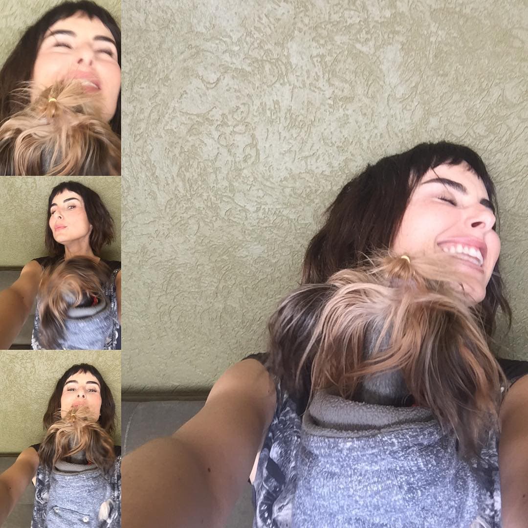 A Ana Serradilla su pequeño Ratón no la dejaba tomarse una selfie.