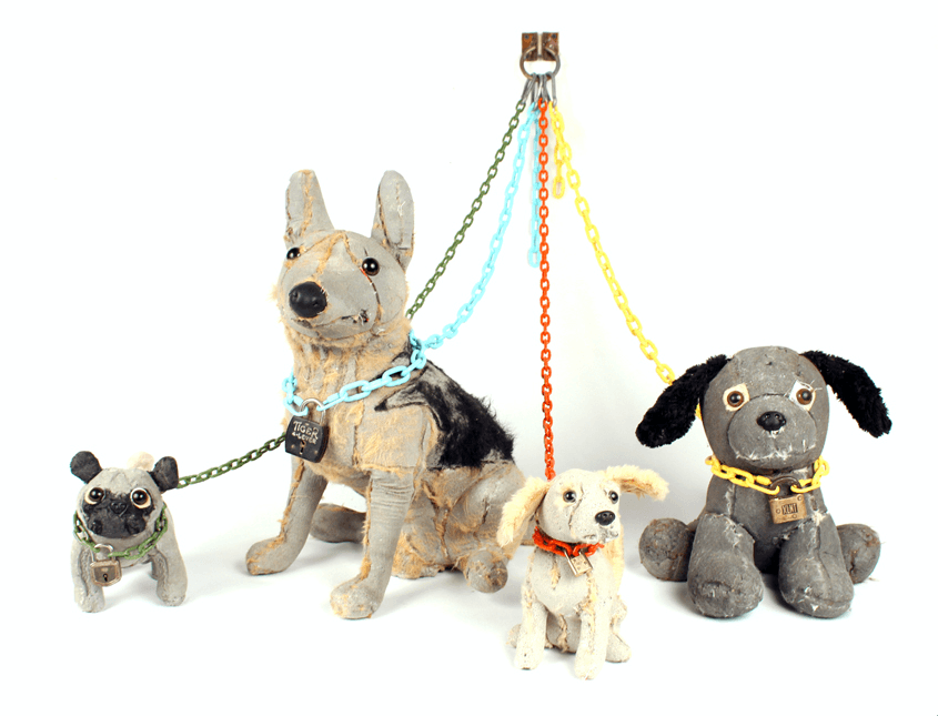 Ross Bonfanti "Dog Litter", 2015 Concreto, acero y partes de juguetes Galería: Rebecca Hossack Feria: Miami Project