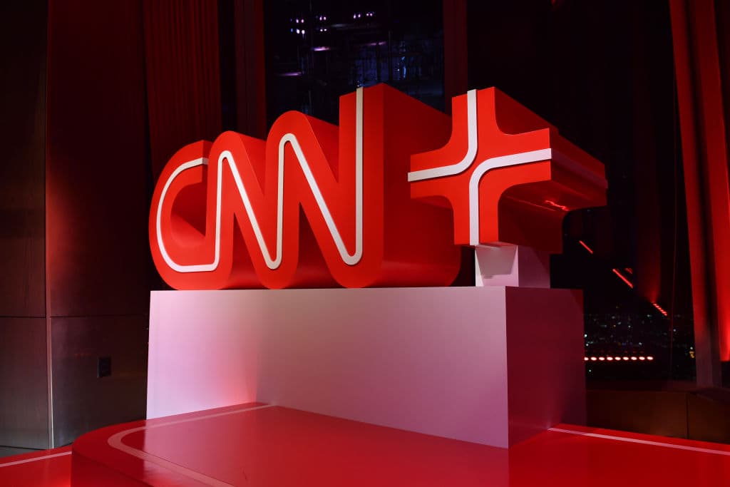 CNN+ muere a las tres semanas de haber nacido prometiendo ser el "futuro" de la cadena