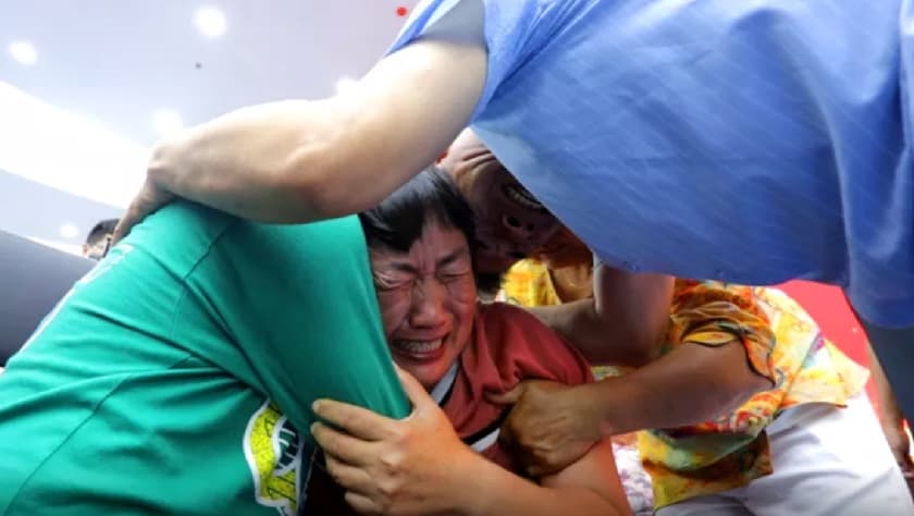 Estuvo 24 años buscando a su hijo robado: así fue el poderoso reencuentro