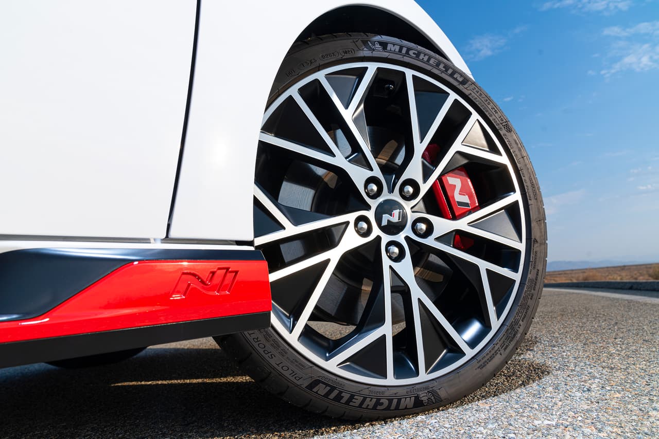 Hyundai Elantra N 2022