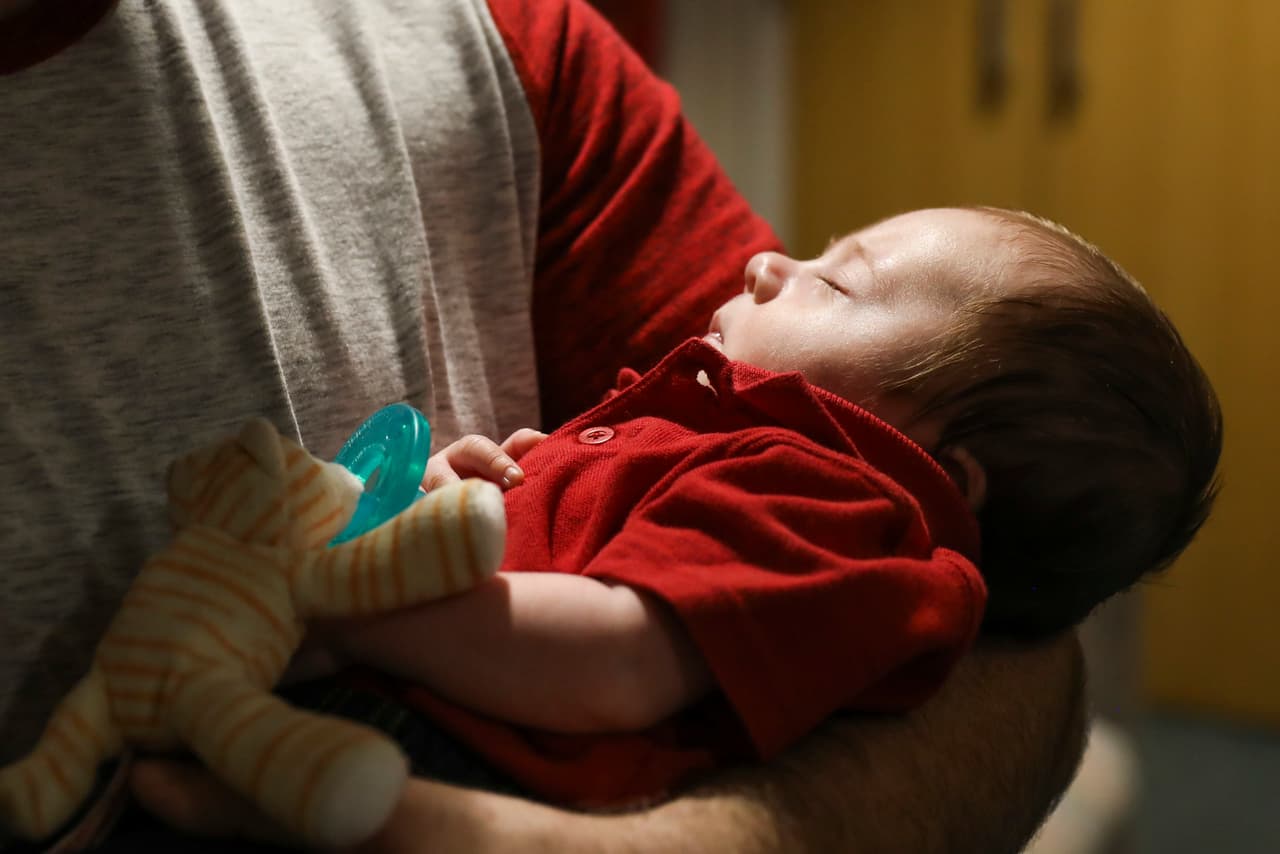 Sebastian, un bebé que fue operado del corazón cuando aún estaba en el vientre de su mamá