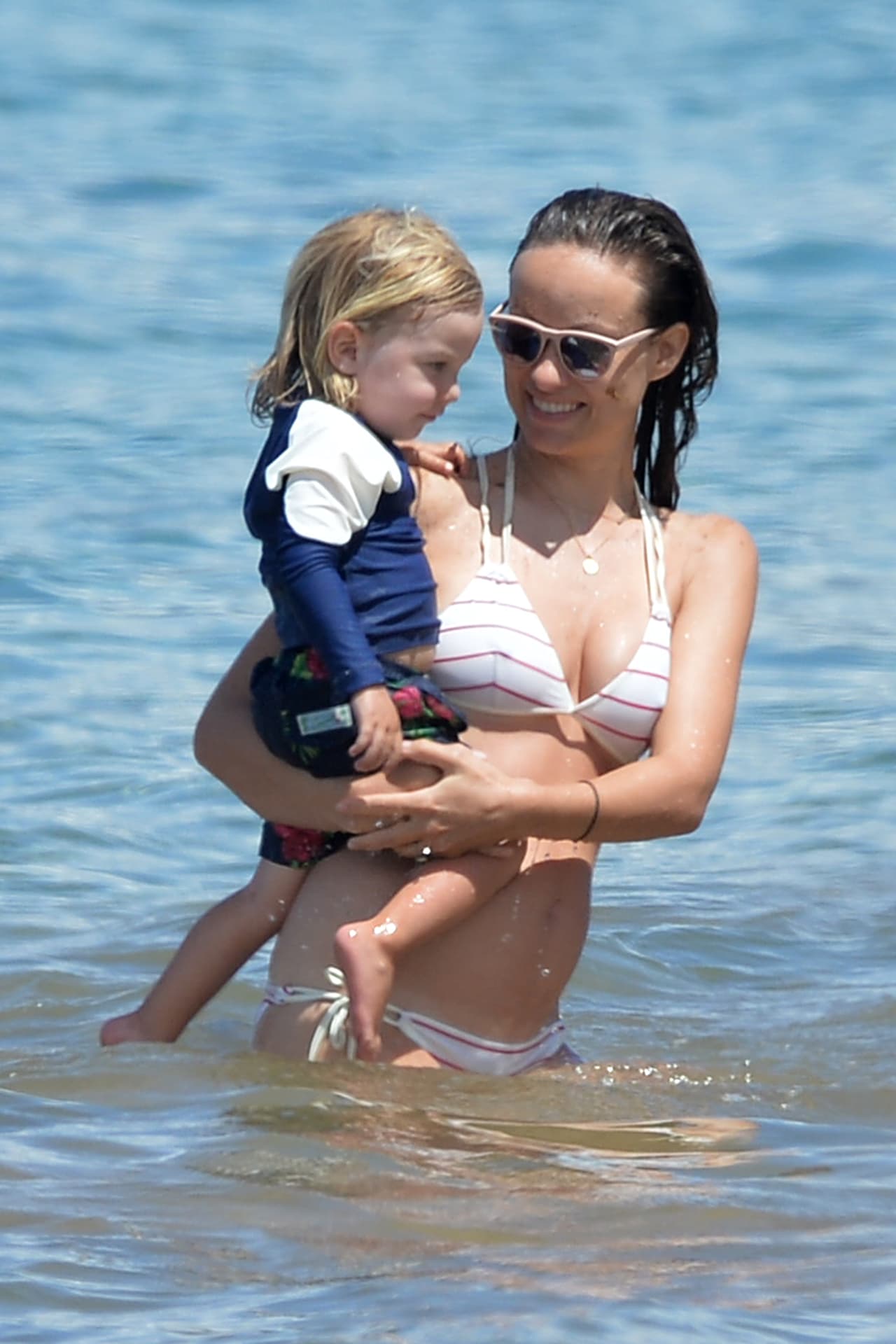 Olivia es una mami muy dulce.