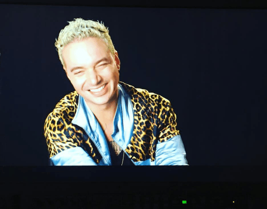 Uno de los últimos cambios que se hizo fue traerlo súper rubio.