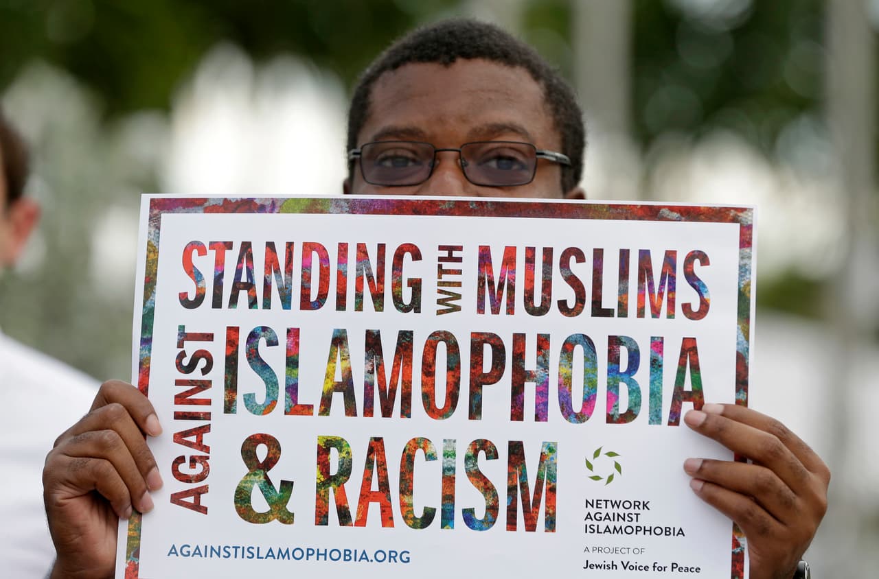 Países musulmanes vetados por el decreto de Trump advierten de que se estimulará el extremismo mundial