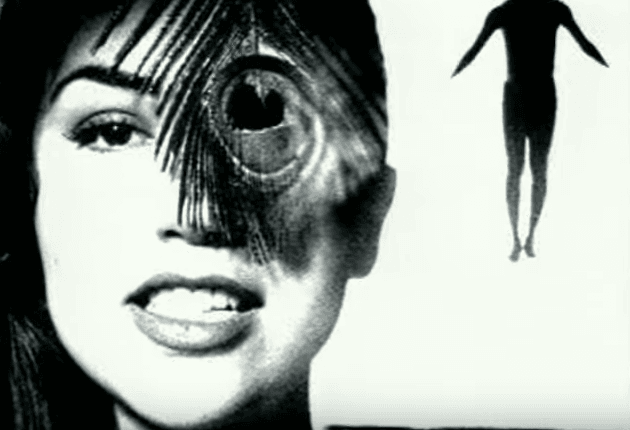 En esta producción, la cantante incluyó temas como 'Amor a la mexicana' y 'Piel morena'. Además, para esta producción Thalía compuso los temas 'La Revancha' y 'Cuco Peña'.