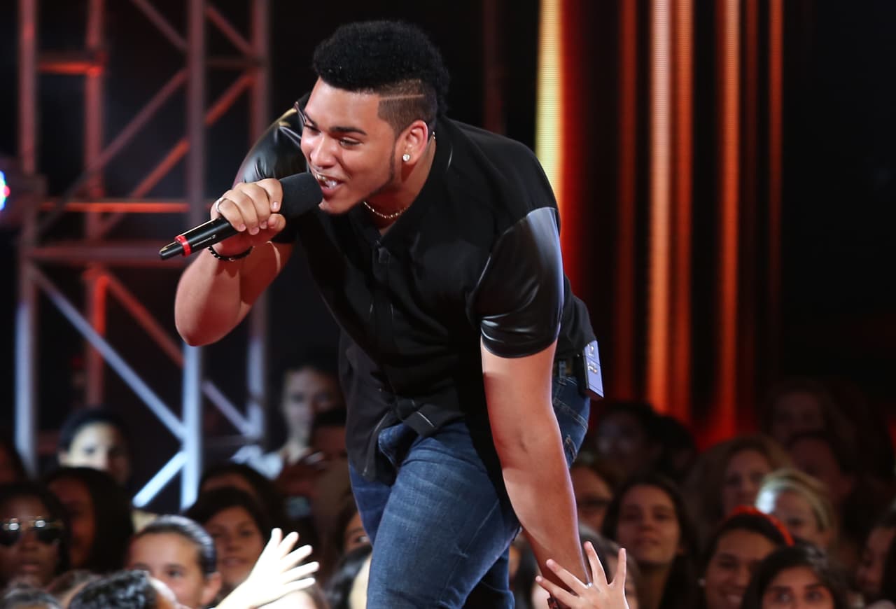 El que haya estado preso no fue obstáculo para Elison Joel. Este dominicano sabe lo que es caer y seguir adelante.