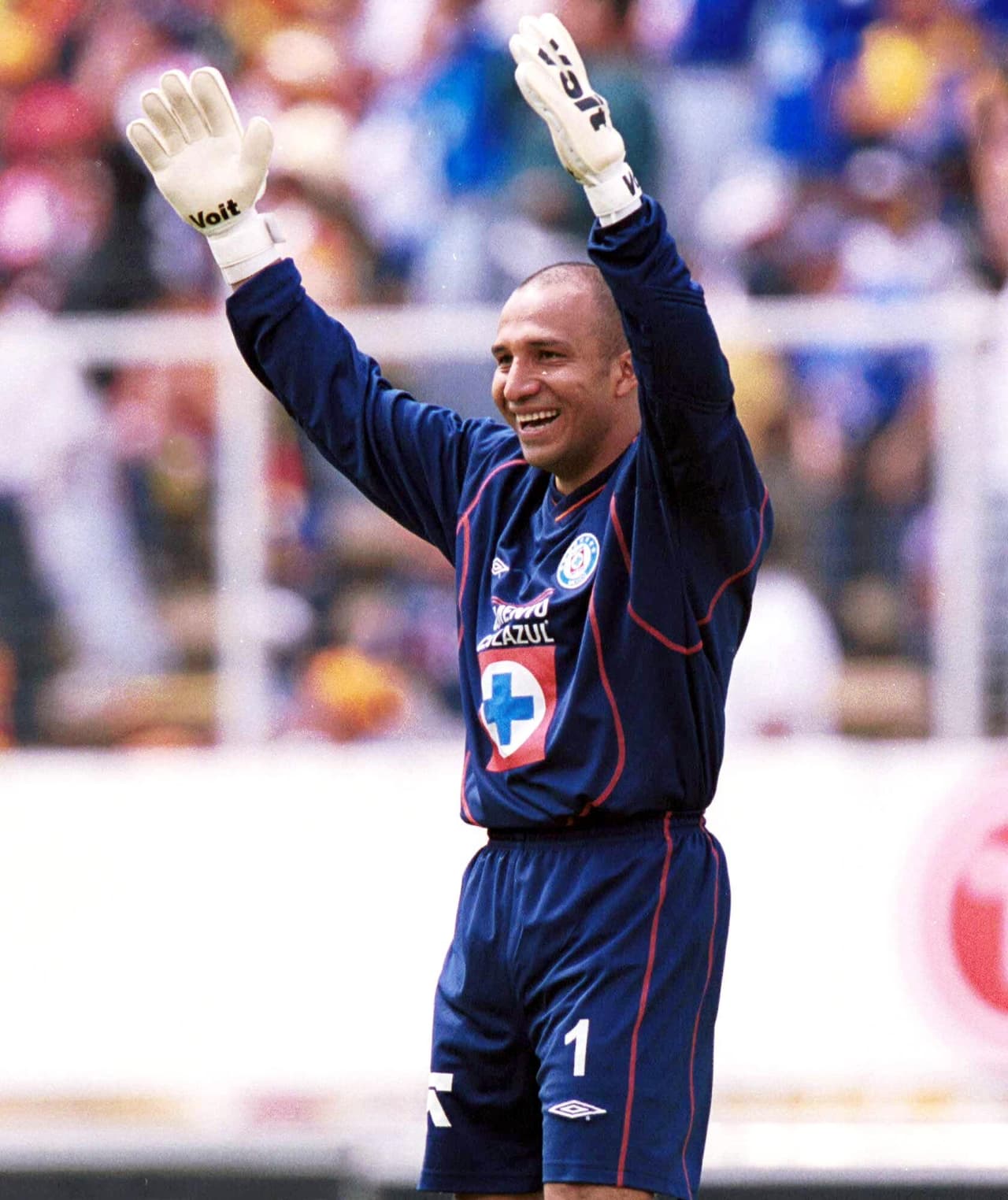 Tras 26 años de carrera, Óscar 'Conejo' Pérez baja el telón