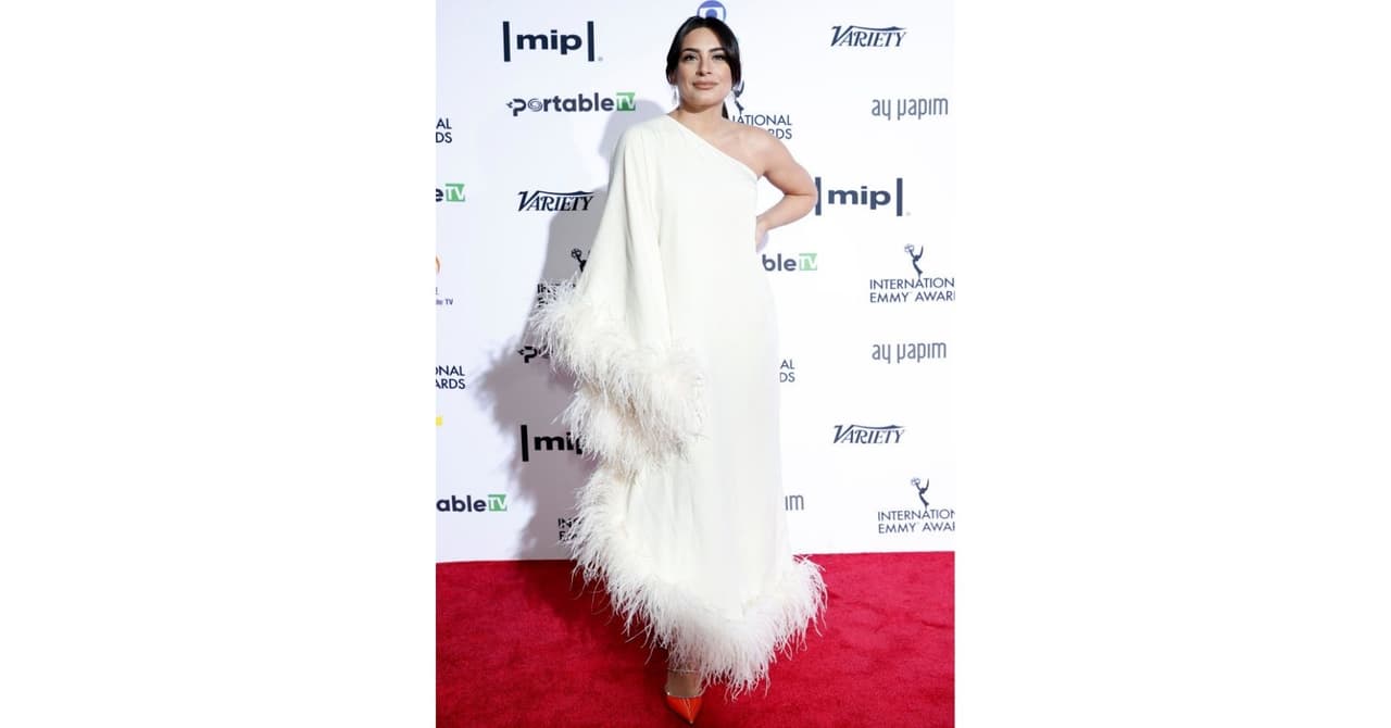 Ana Brenda Contreras en los Premios Emmy Internacional 2021