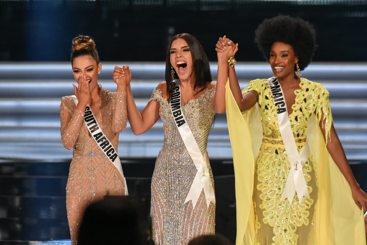 Miss Jamaica, Davina Bennett, completó el trío de finalistas en esta edición, la 66, del certamen de Miss Universo.