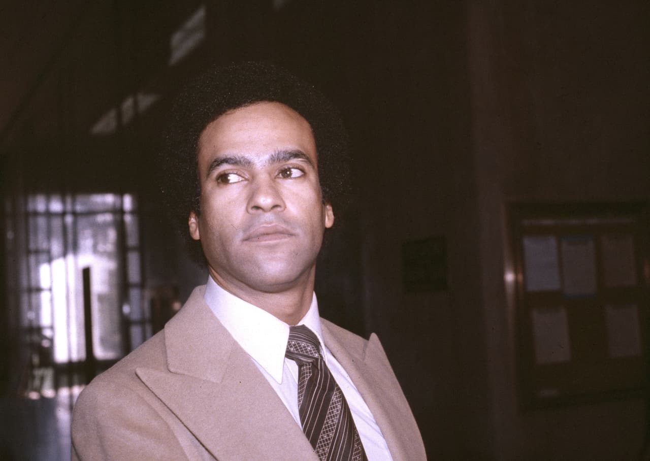 Fredrika Newton, cofundadora de la Fundación Dr. Huey P. Newton de Oakland, es una de las personas que quieren transmitir una nueva visión de los Panteras a una nueva generación. Dijo que el busto es tan solo el comienzo de un esfuerzo más amplio que busca darle al Poder Negro el lugar que se merece en la historia, junto a otros actores menos polémicos del movimiento por los derechos civiles.
<br>