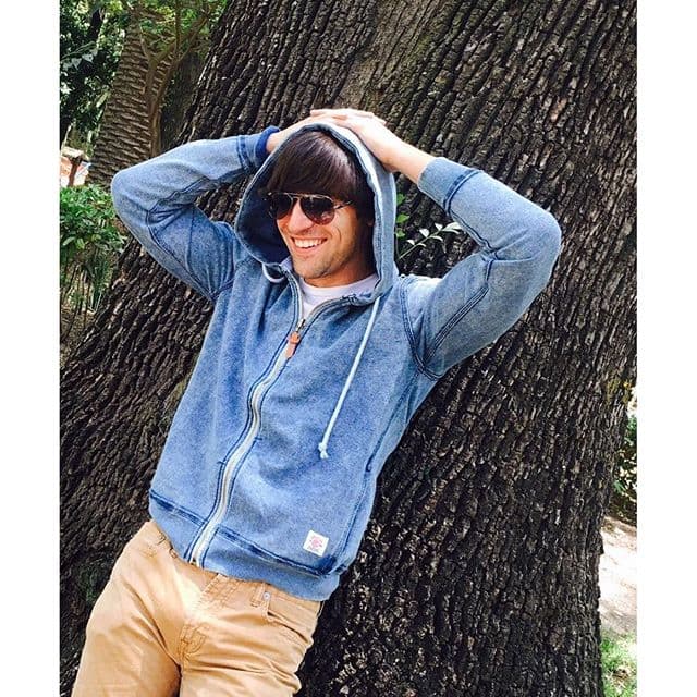 Victoria se lo pidió a Osvaldo y a él no le pareció mala idea.