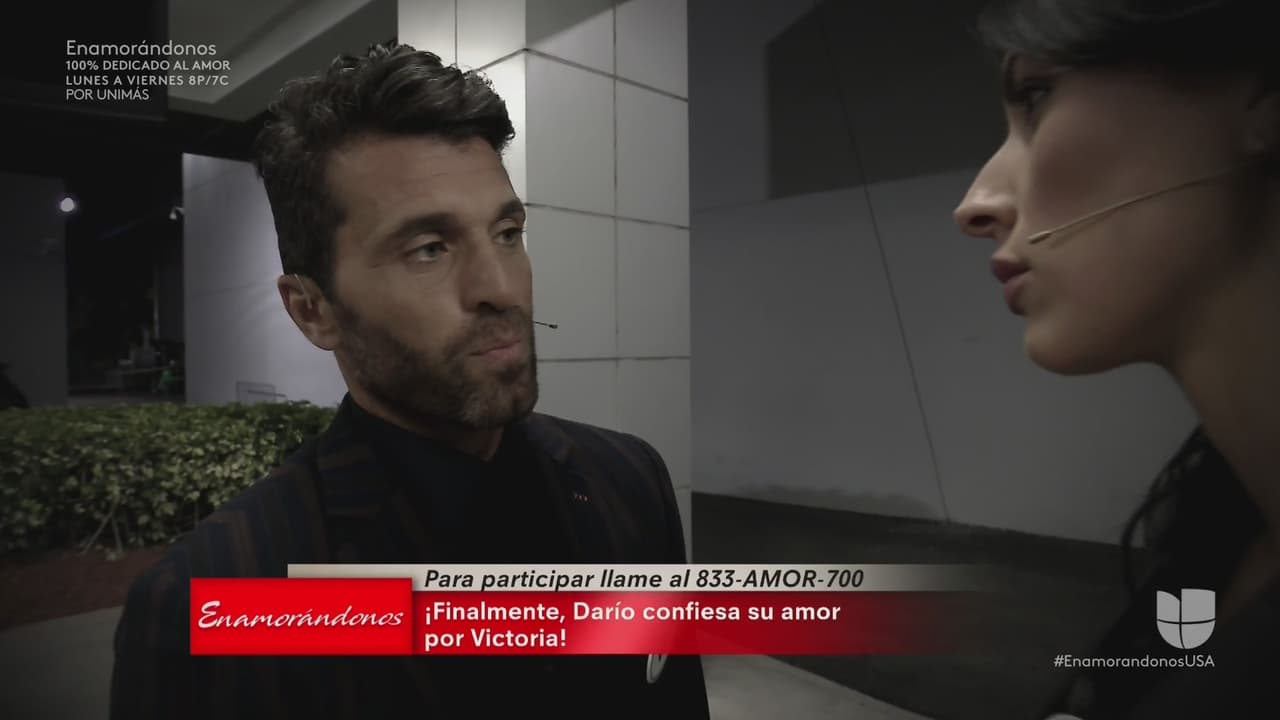 Al término del programa del jueves pasado, la pareja fue captada hablando. Victoria había decidido dejar en paz a Darío tras haberle declarado su amor y él haberla rechazado.
