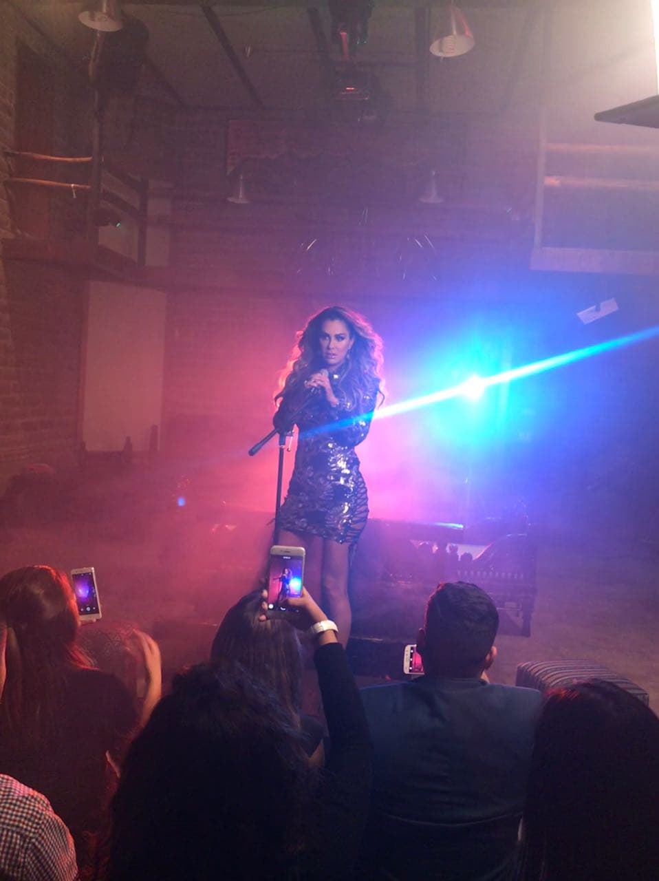 El video estará listo en un par de semanas y será lanzado en internet a través de las diversas plataformas digitales.