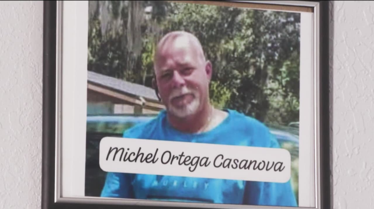 Llegan a Tampa restos de cubano abatido en Cuba; familia prepara honras fúnebres