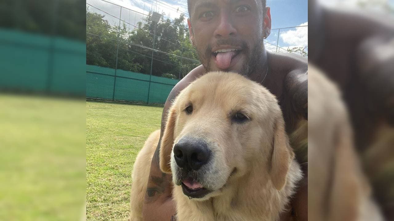 El mejor amigo 'peludo' de Neymar se llama Póker.