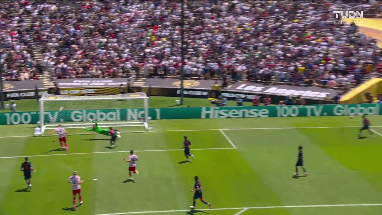 ¡Increíble! Sorloth se equivoca de forma imperdonable solo frente al arquero