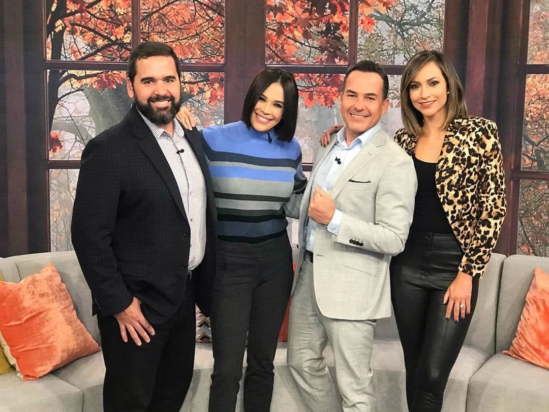 Mientras que una parte del equipo de Despierta América está en Las Vegas con la cobertura de la edición número 20 de los Latin GRAMMY, en el estudio Karla, Albert, Carlos y Satcha recordaron cómo se veían los integrantes del show hace dos décadas.