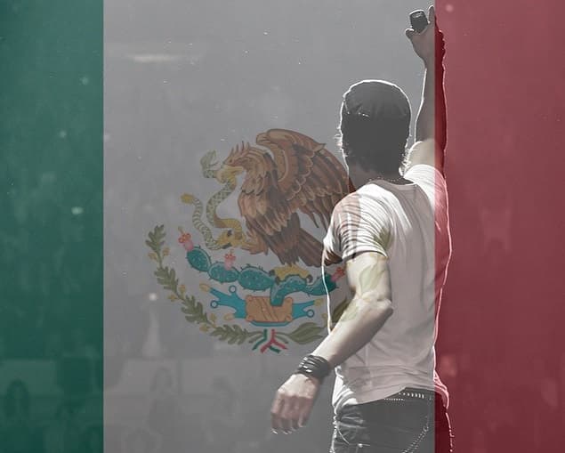 Además dio una gran sorpresa a sus fans, pues realizará un concierto más en la ciudad de México, sí, en el Auditorio Nacional.