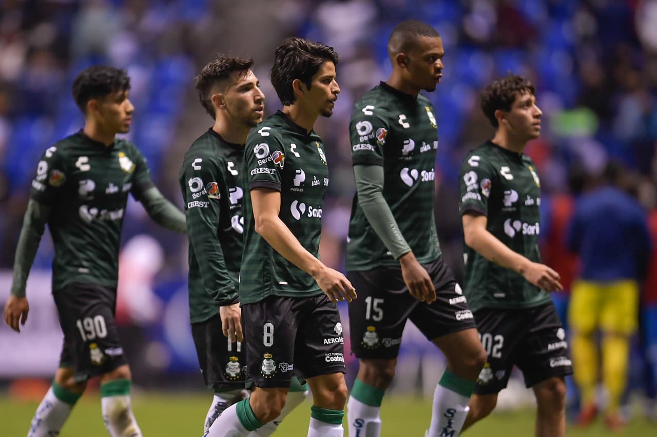 Con este resultado, Santos Laguna se mantiene entre los primeros 10 equipos del torneo con 12 puntos, mientras que Puebla perdió la oportunidad de tomar el liderato con sus 22 puntos.