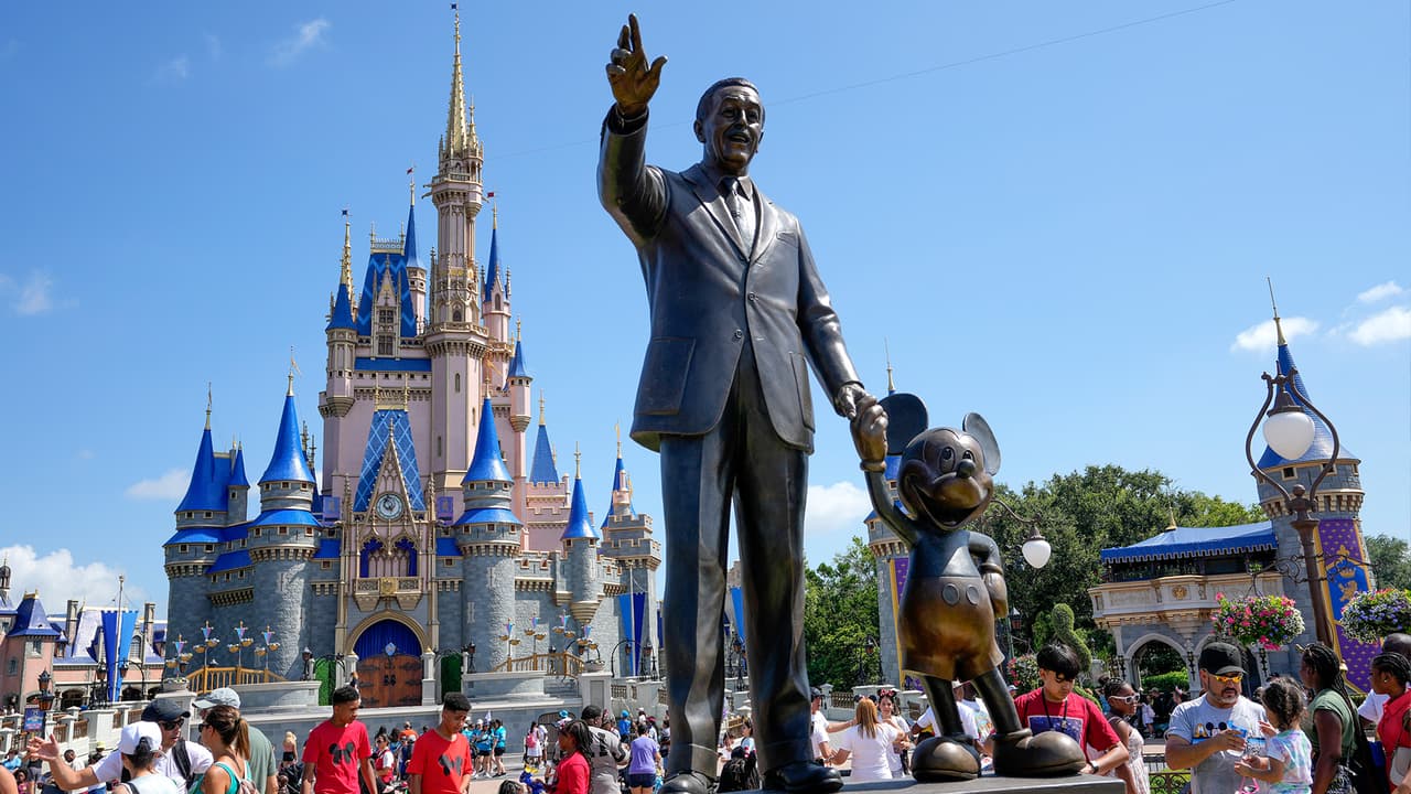 Disney pide a jueza que desestime una demanda interpuesta por funcionarios nombrados por DeSantis