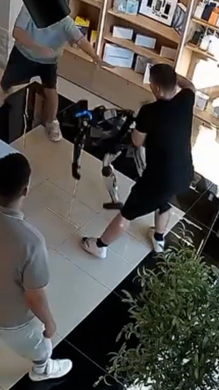 Un robot “ataca” a un cliente en Rusia