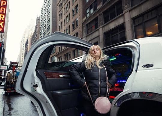 Jirau cuenta con una 
<a href="https://www.sofiajirau.com/" target="_blank">página web</a> y con más de 22 mil seguidores en Instagram.