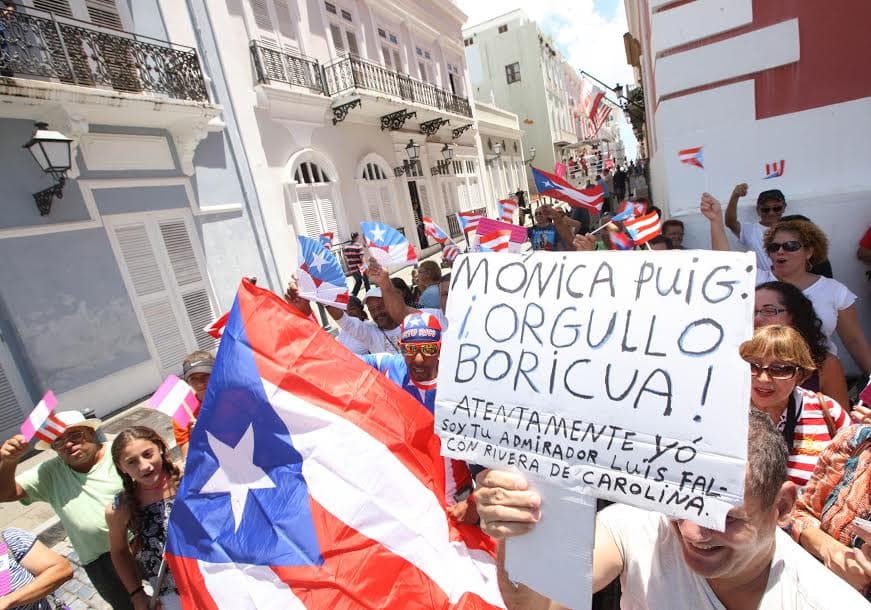 “Qué rico es ser puertorriqueño”, dijo el mandatario en un mensaje en el que apeló a la representación deportiva como símbolo de la identidad puertorriqueña”. En el evento se reconoció a todos los atletas boricuas que representaron la isla en Río 2016 entre y se le entregó una medalla simbólica a Javier Culson y Franklin Gómez.
