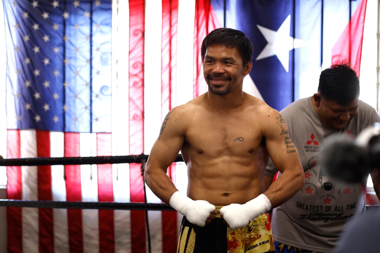 A sus 42 años, Manny Pacquiao, el único boxeador campeón en 8 divisiones, intentaría colgarse dos cinturones más en lo que pudo ser su despedida del ring.