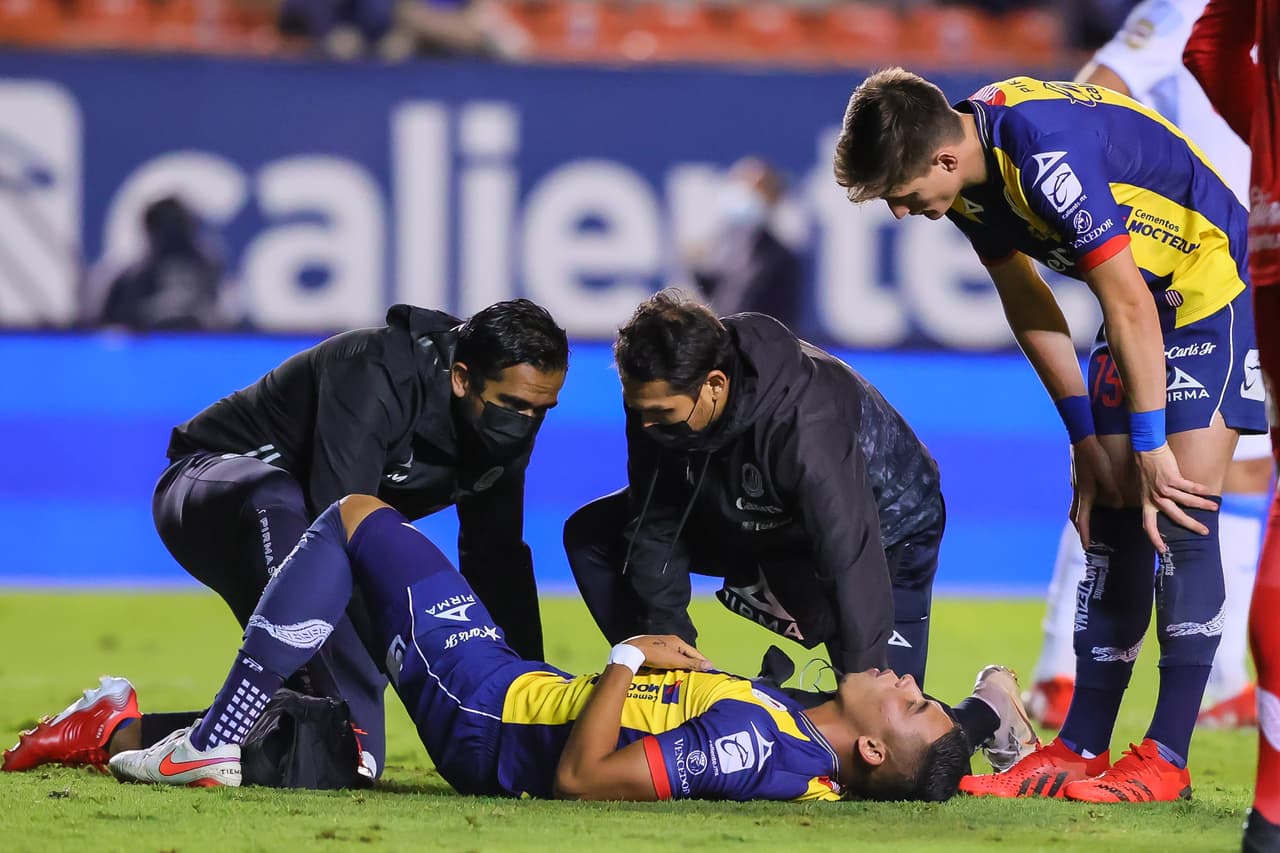 Cruz Azul y Atlético de San Luis tuvieron claras opciones de gol pero ‘Trapito’ Barovero y Sebastián Jurado bajaron la ‘cortina’ para mantener el empate que al final finiquitaron en el marco de la Jornada 6 del Grita México A21.