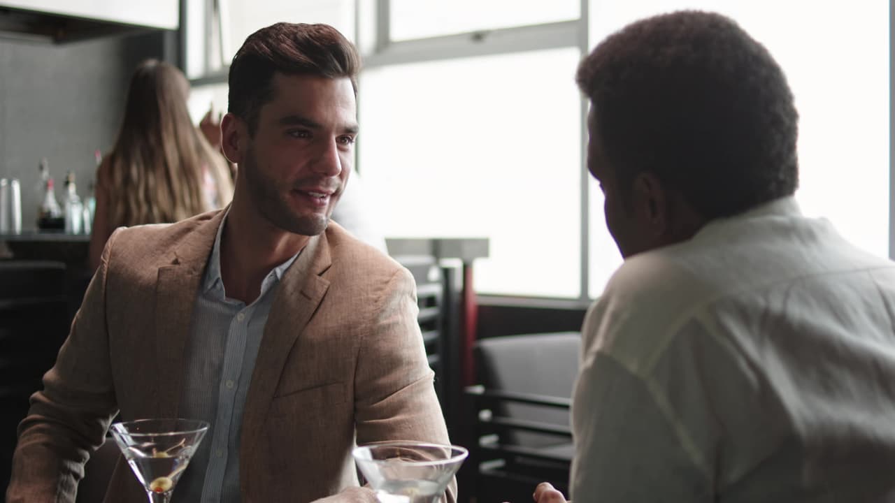 Arrepentido, Adrián Ruiz, el exmarido de Vanessa, buscó de buevo al contacto de Prisma Producciones para aceptar la propuesta de trabajo.