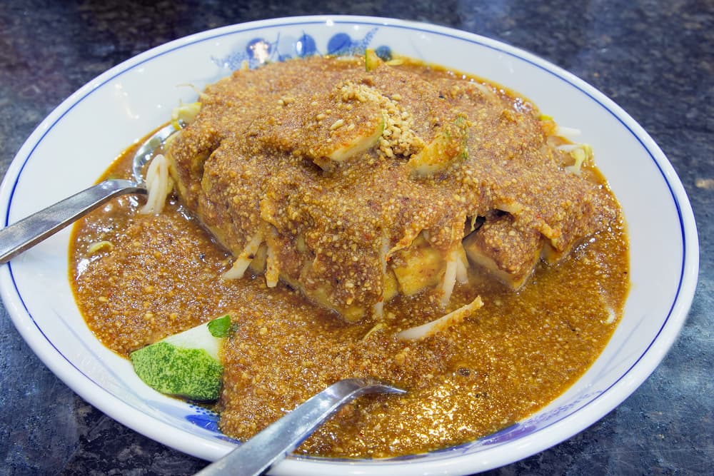 Encuentra las mejores recetas con este ingrediente estrella: el cacahuate. No te podrás resistir a estos manjares.