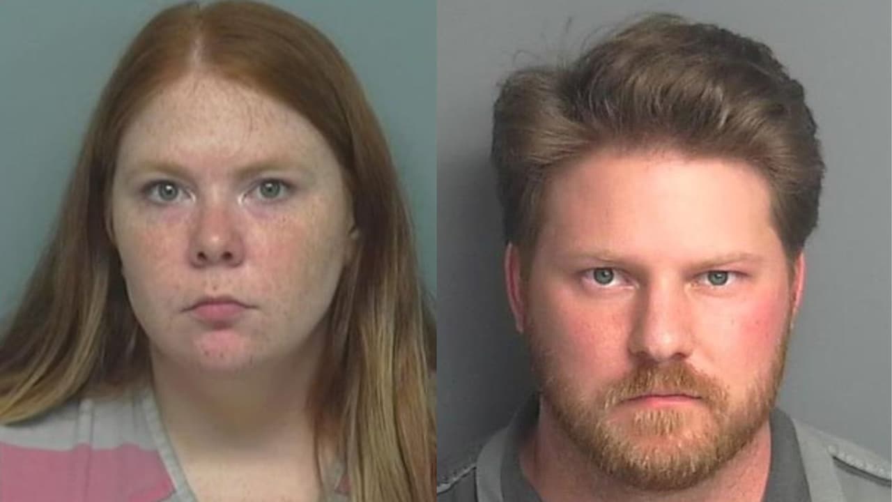 Acusan a un guardia de grabar a menores de edad mientras se cambiaban de ropa: su esposa habría contribuido a los videos