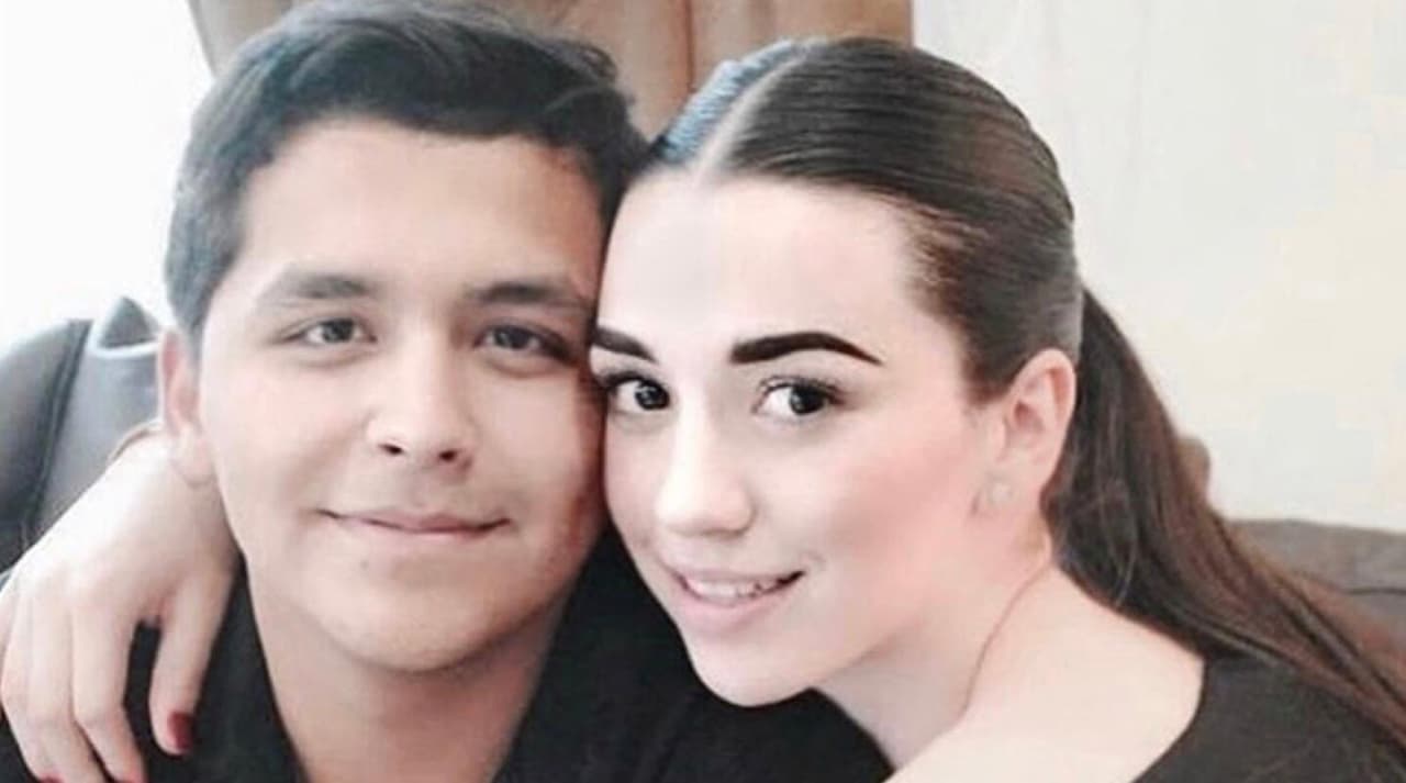 Estibaliz Badiola y Christian Nodal.