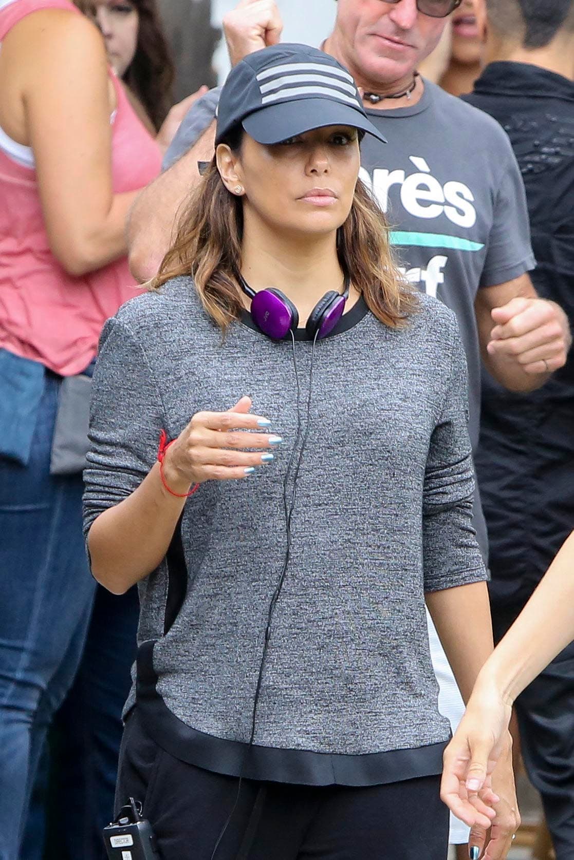 Eva ahora lleva su talento al frente de las cámaras.