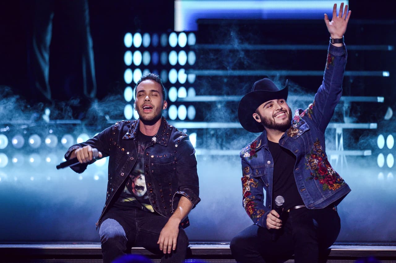 Todo el público aplaudió este encuentro que quedará para la historia.