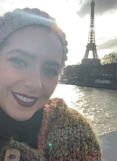 Ariadne Díaz se encuentra de vacaciones en París, Francia.