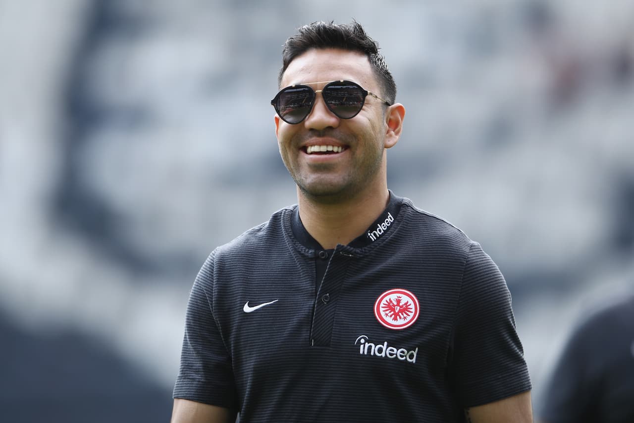 Marco Fabián (Eintracht Frankfurt): estuvo en Brasil 2014. Sigue con el número 8.