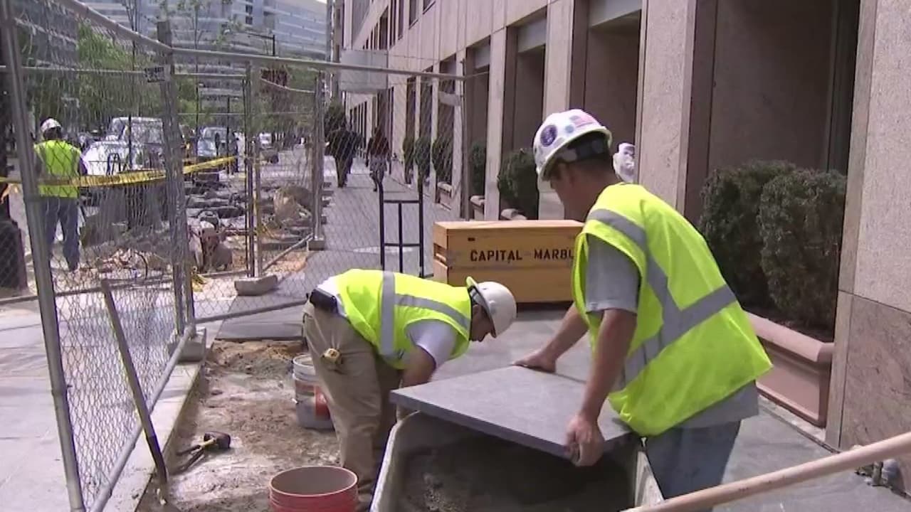 Esta es la ayuda que pueden recibir las personas indocumentadas afectadas por coronavirus