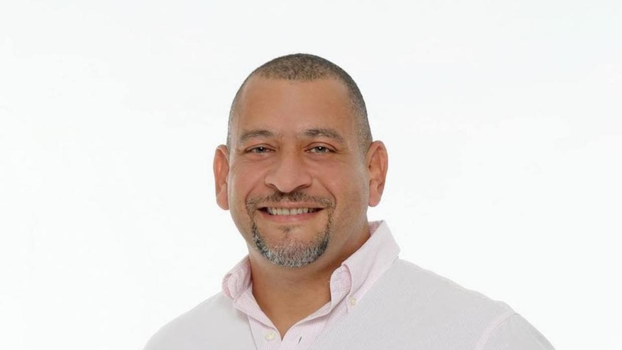 Miguel 'Ricky' Méndez del PPD lleva ventaja en la contienda de Isabela 