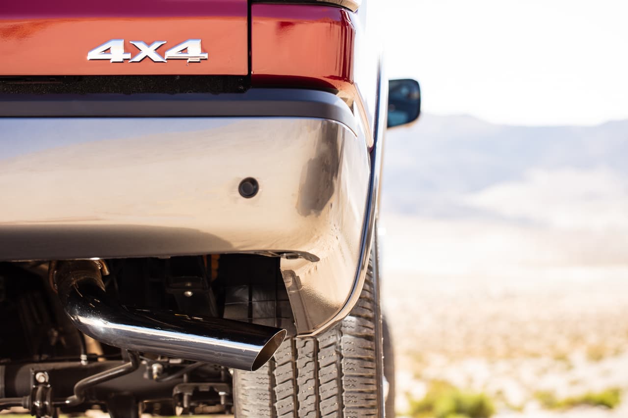 Nissan acudió a la Feria Estatal de Texas para presentar la iteración 2020 de su pickup de tamaño completo. En esta edición, la TITAN recibe una importante actualización que incluye mejoras en su motor, estética, tecnología y seguridad. En imagen: Nissan TITAN Platinum Reserve 2020.