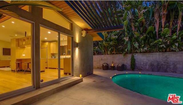 Además, cuenta con un plus: en esa habitación durmió el modelo.