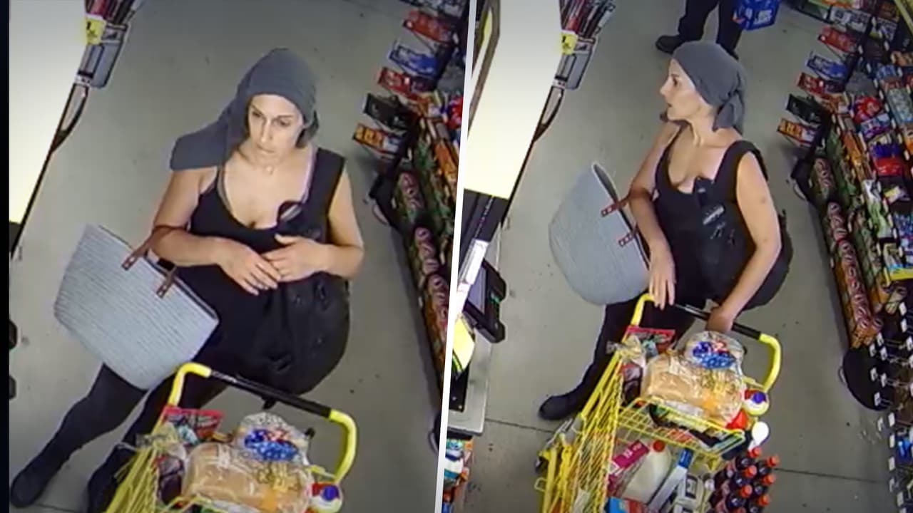 Mujer saca un cuchillo y roba mercancía de una tienda  