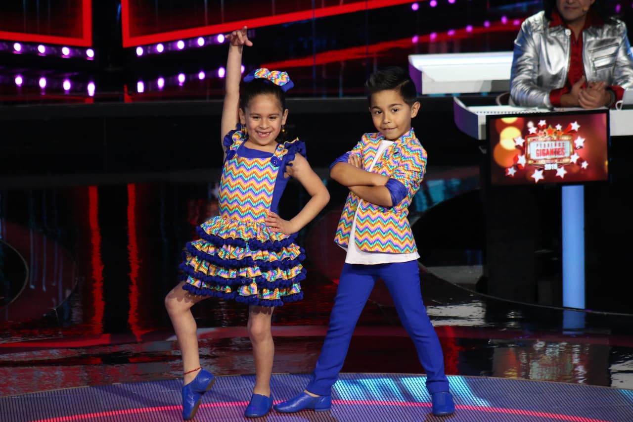 Luisangeli y Diego bailaron un merengue al ritmo de 'Guallando' de Fulanito.