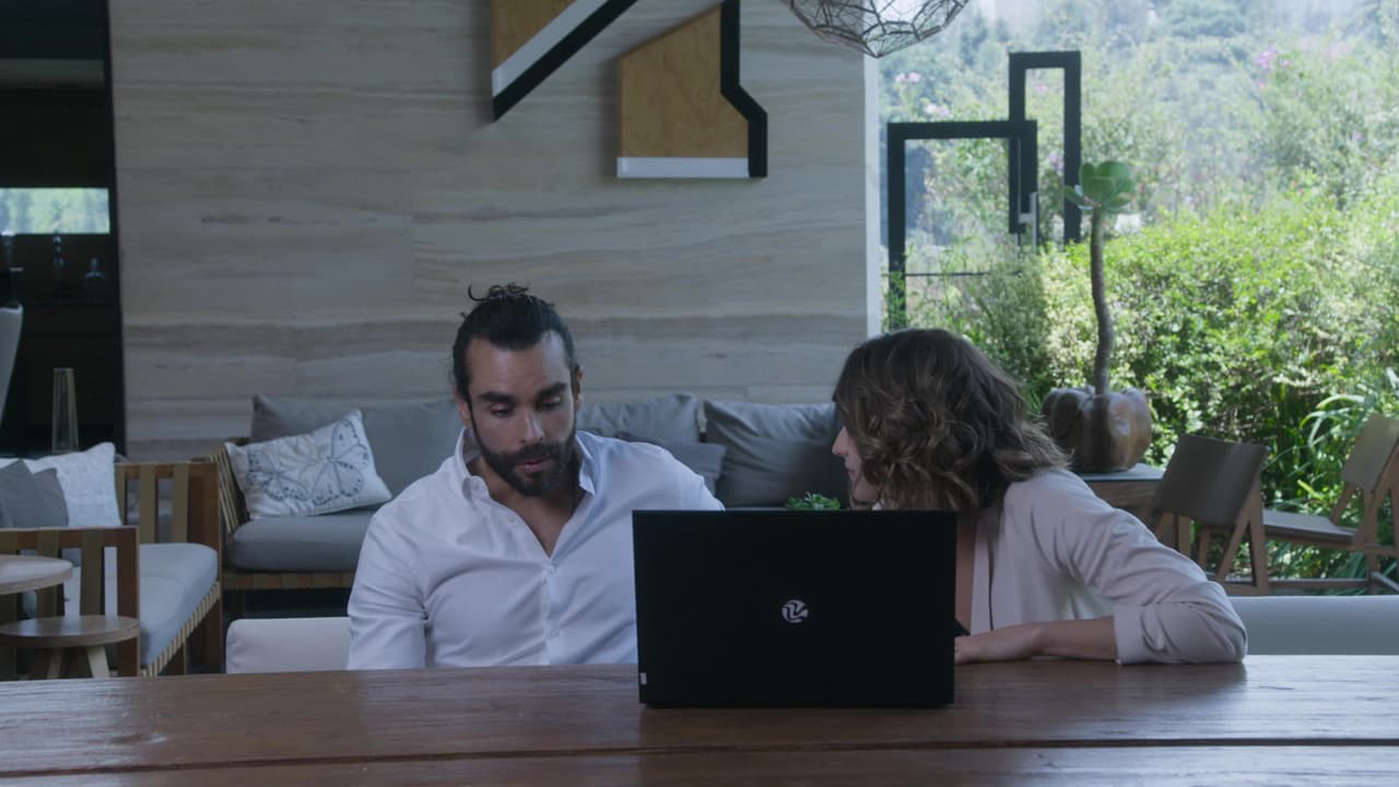 Leonora y José Carlos son más confidentes.