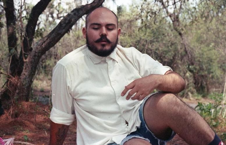 "Es una oportunidad para conocernos de otra manera y tal vez revivir algunas memorias de la infancia", agregó el actor y cineasta.